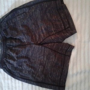 Lululemon pacebreaker shorts